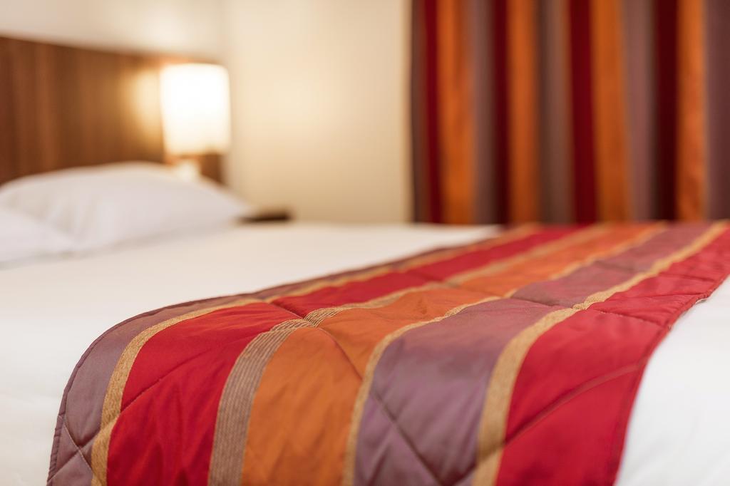Hotel Eurocentre 2* Toulouse Nord กาสเตนู-เดเอสเตรตูฟองด์ส ห้อง รูปภาพ